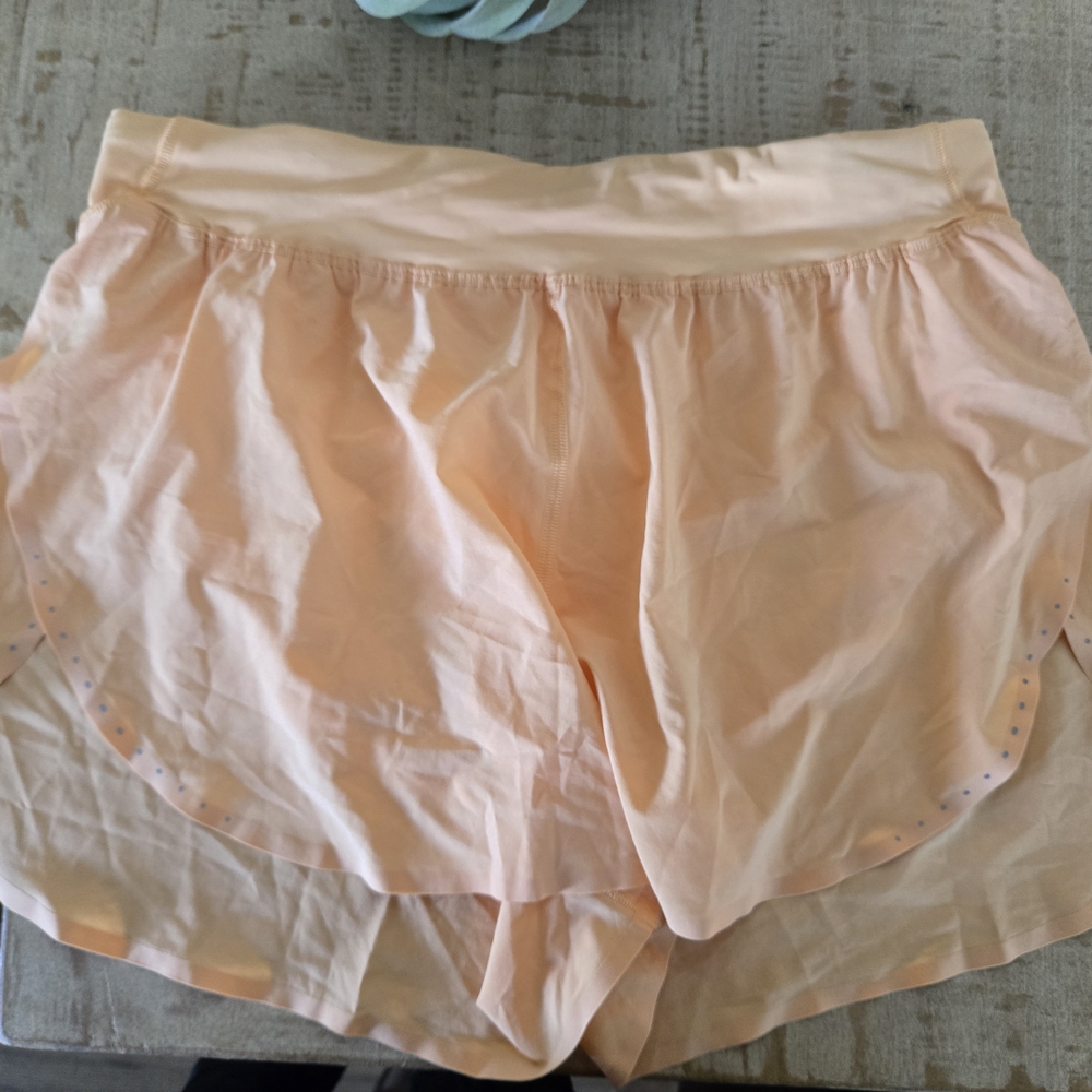 Lululemon Athletica Fast And Free Shorts Apricot Size 10. Never Worn